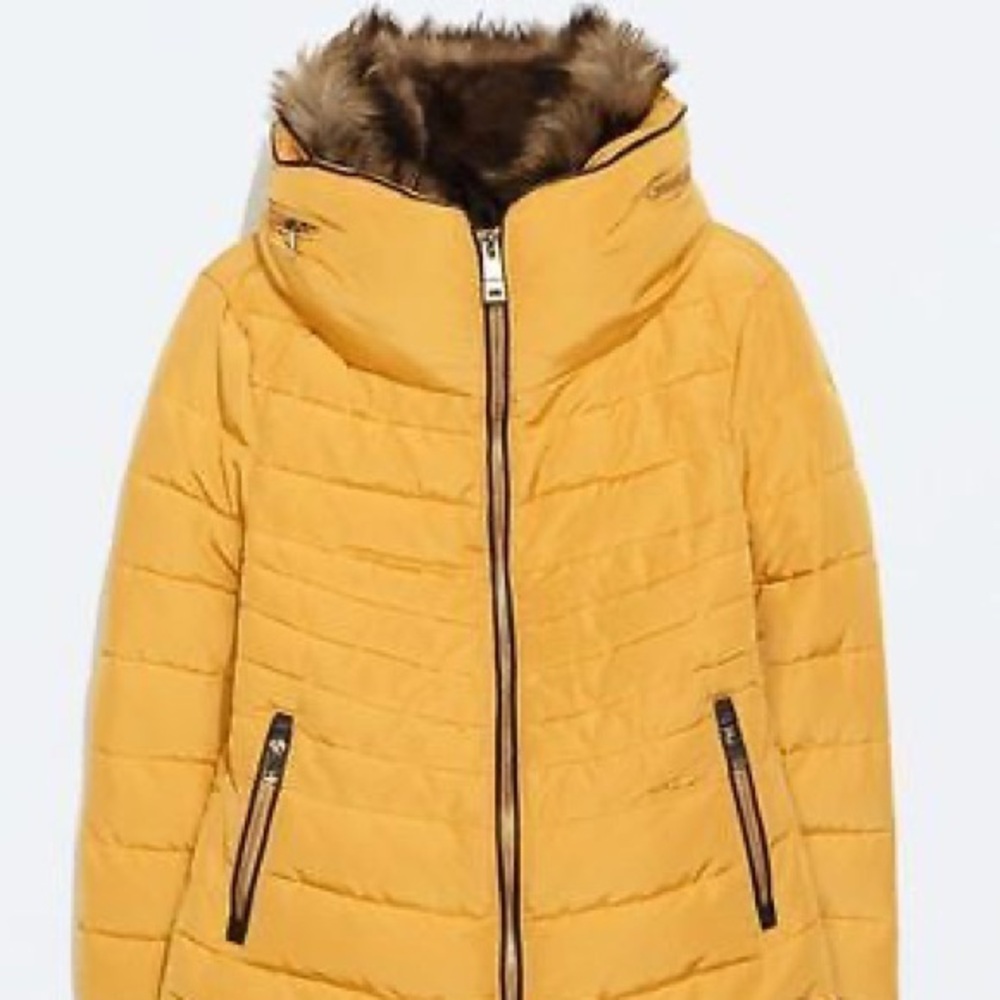 Yellow Zara Fur Puffer size Small